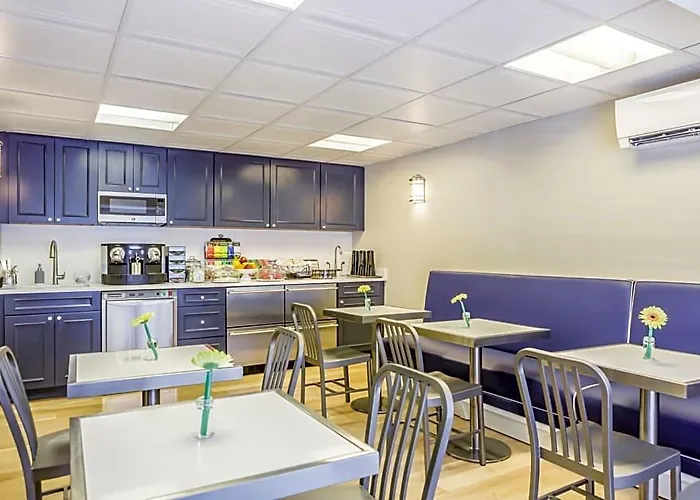Winthrop Beach Inn And Suites Boston Logan Airport (Adults Only)