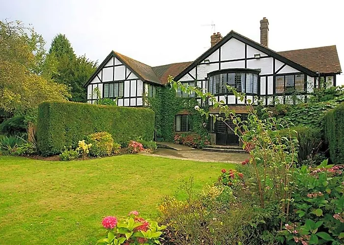 Cisswood House