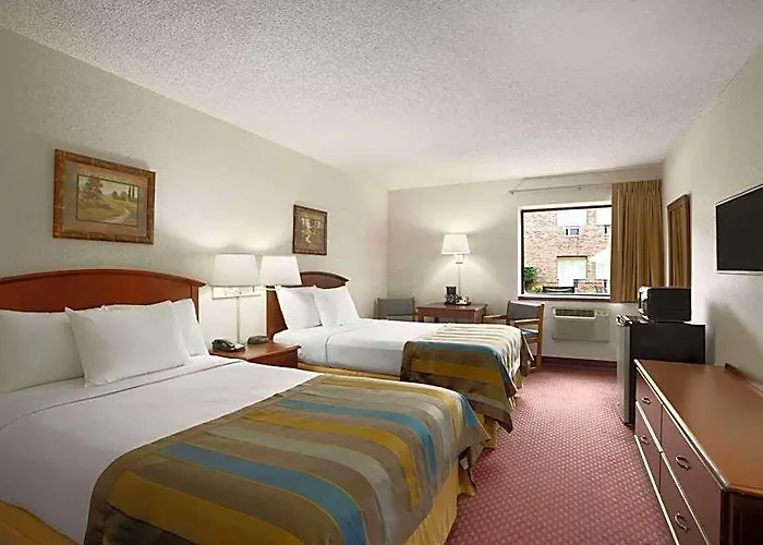 Days Inn By Wyndham Middletown