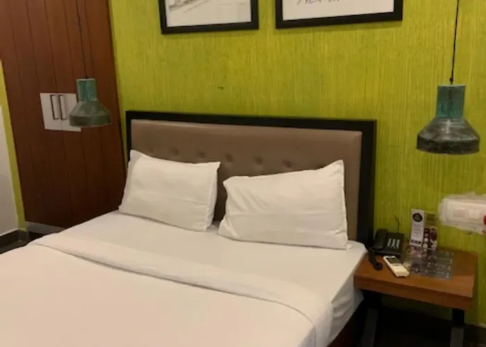 Hotel Neighbourhood, Cochin