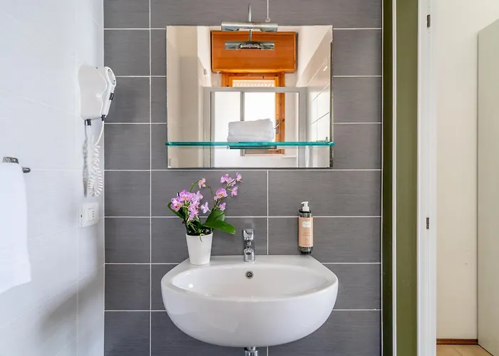 Hotel Embassy Pesaro