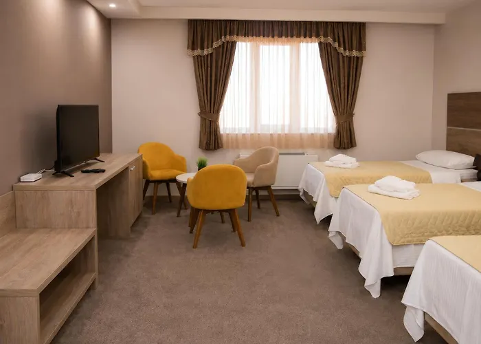 Semberski Salas Intergaj Hotel