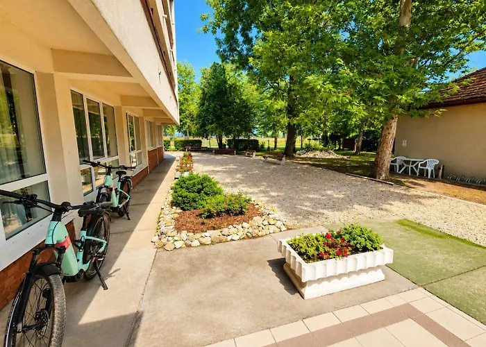 Psz Hotel Beach Foeldvar