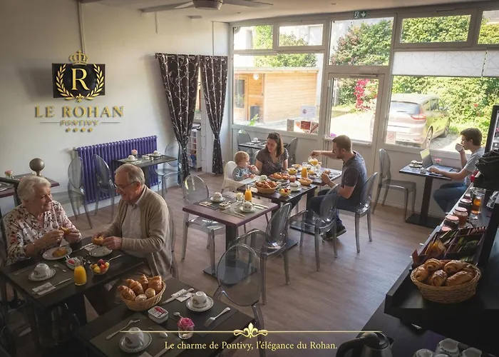 Hotel Le Rohan Charme Et Caractere