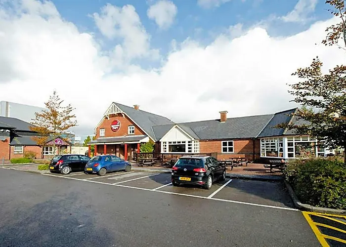 Premier Inn Swansea North