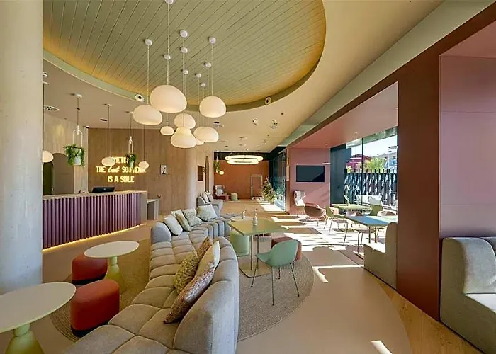 Hampton By Hilton Alicante Airport