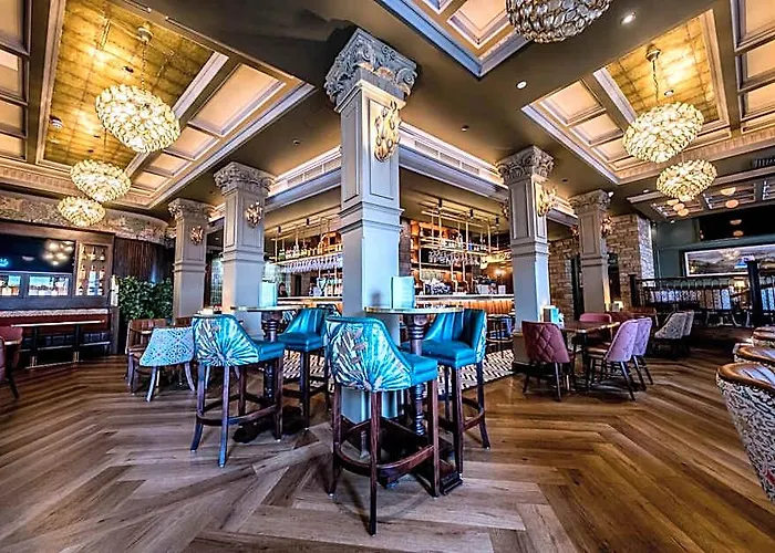 Walled City Hotel