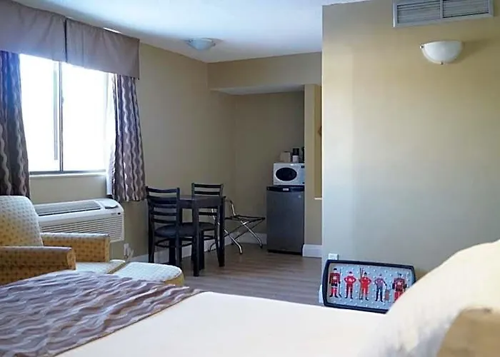 Red Maple Inn And Suites