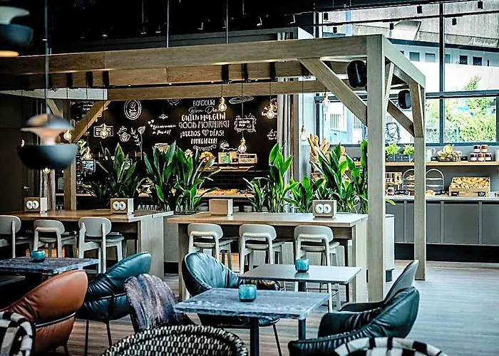 Motel One Paris - Porte De Versailles