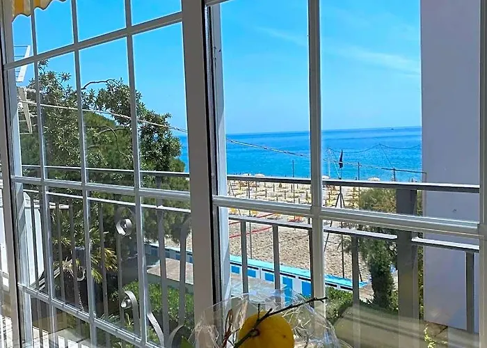 Residence Villa Ombrosa Spotorno