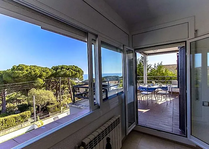 Beautiful Villa In Sant Pol De Mar 60 Km From Barcelona