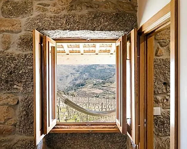 Quinta Da Portela - Chale Da Vinha - By Met