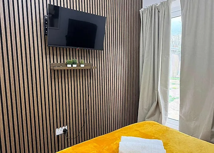 Burnley House-Room B