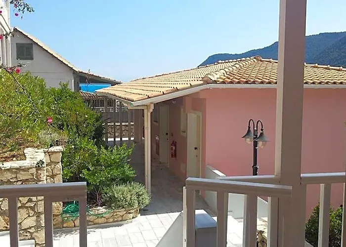 Ionis Hotel