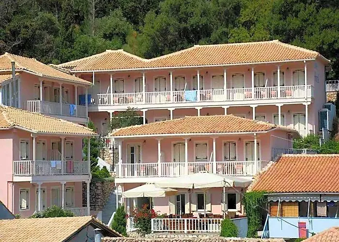 Ionis Hotel