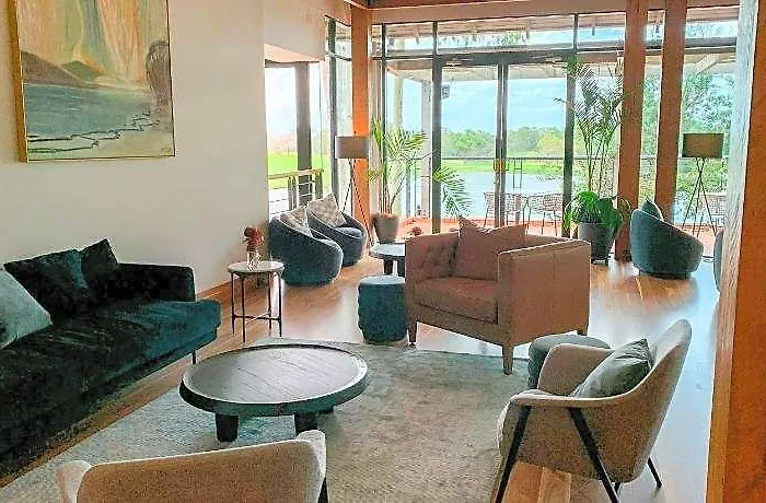 Villa Provincial - Cypress Lakes Private Villa