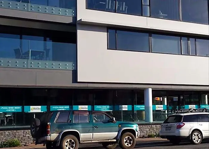 Sumner Re Treat Luxury Apartments