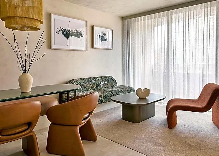 Mondrian Gold Coast