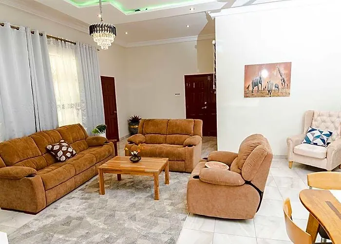 Escape To Hvillage,