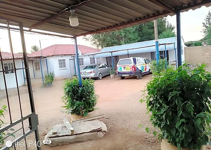0688429688 Guest House Mafikeng