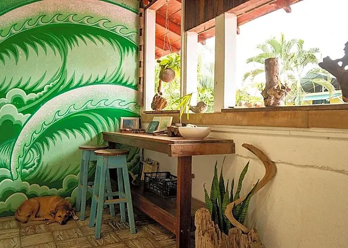 Surfhouse Pavones