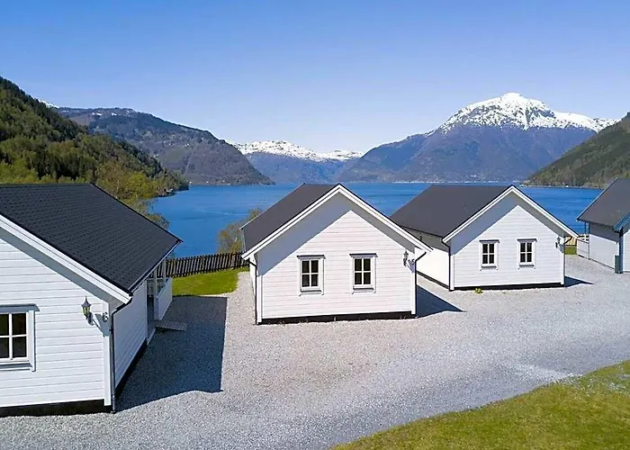 5-Person Holiday Home In Kinsarvik