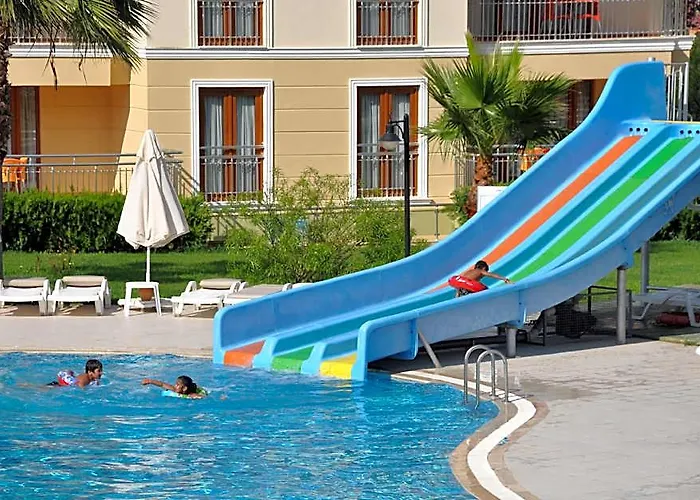 The One Club Hotel