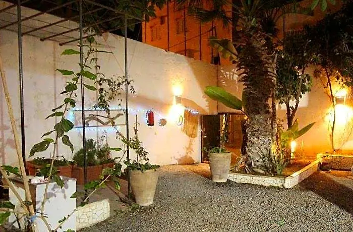 Asarag Guest House & Lodge
