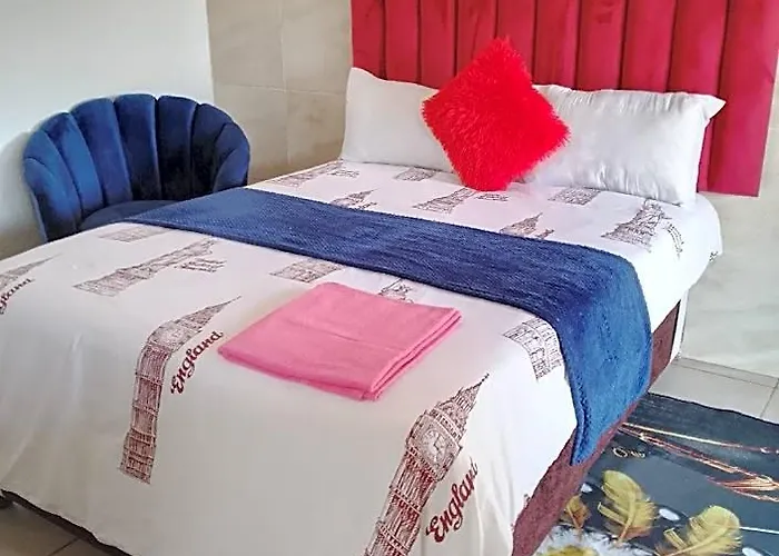 Lonely Park Guest House Mafikeng 27.688..42..9688