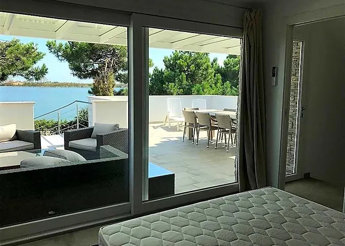 Super Villa With Private Pool In Isola Albarella