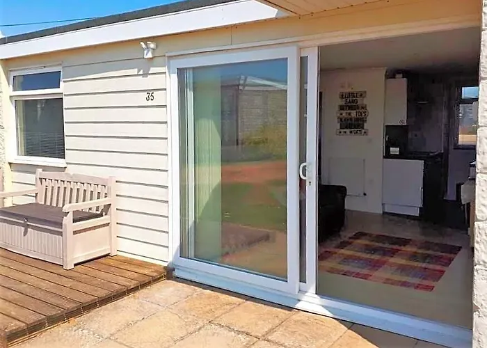 35 Sandown Bay