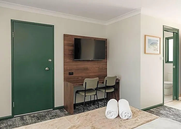 Wallaby Hotel
