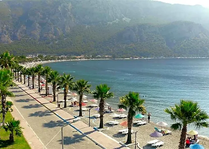 Dolunay Suit & Beach