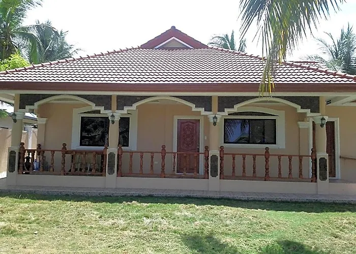 Luzmin Bh - Cottages And Bungalows