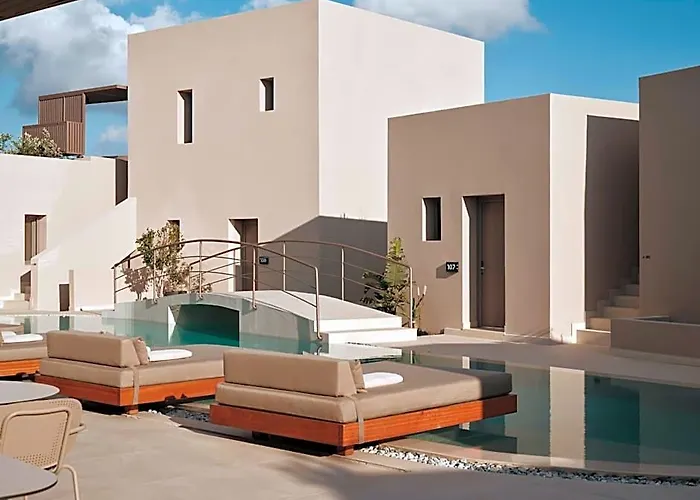 Enarma Suites & Spa Wellness Retreat