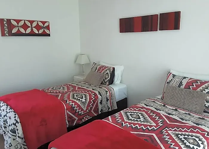 Amori Lodge Bed & Breakfast