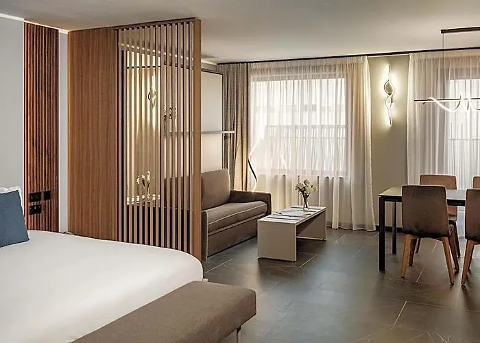 Isabella Suites