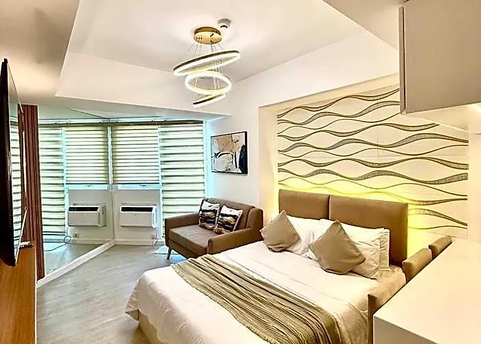 Amirah'S Place Azure North