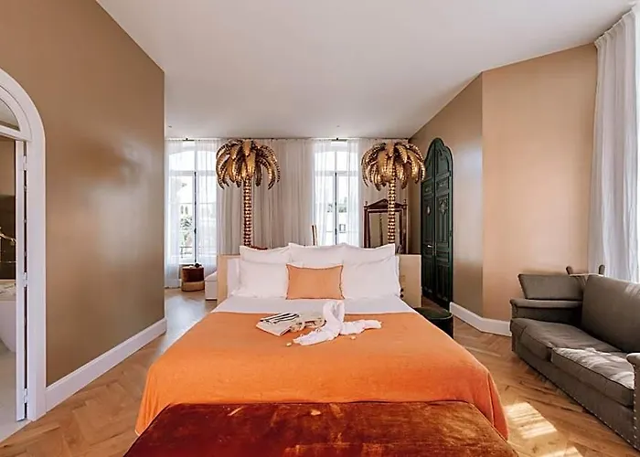 Chateau De Theoule Hotel & Spa