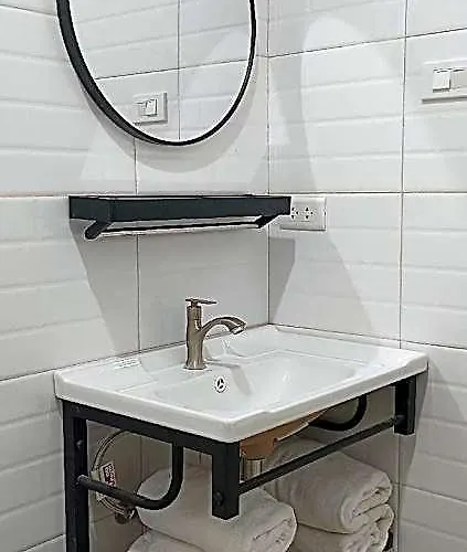 Ivorys Guesthouse