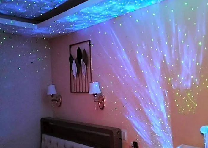 Jul'Z Guest Room