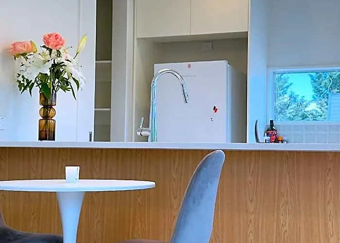 Jks Charming Guesthouse