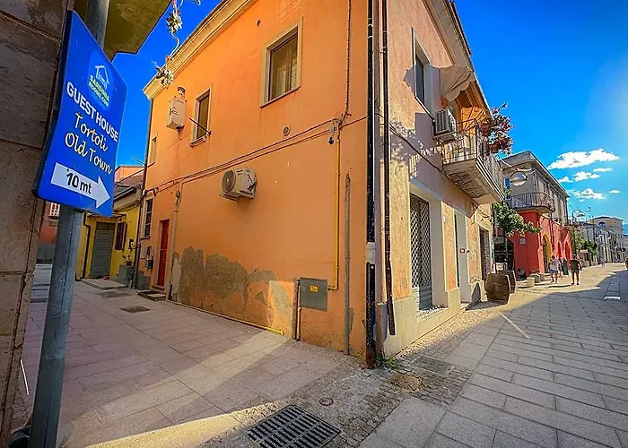 Sardinia Rooms Old Town
