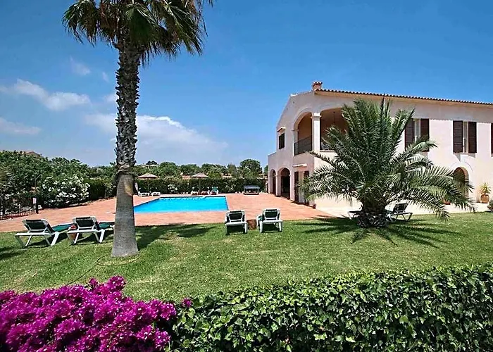 Gatona Comfortable Holiday Residence