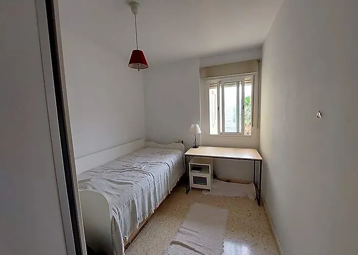 Two Bedroom Apartment Near The Border With Gibraltar