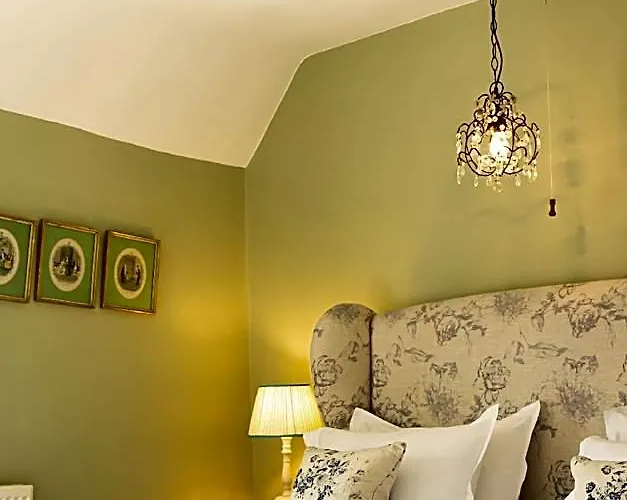Casina Cottage