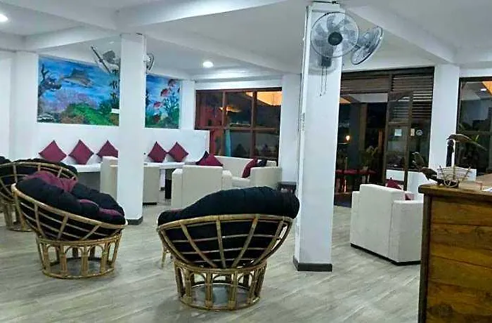 Luthmin River View Hotel