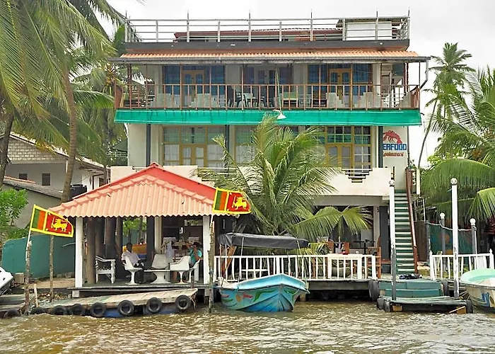 Luthmin River View Hotel