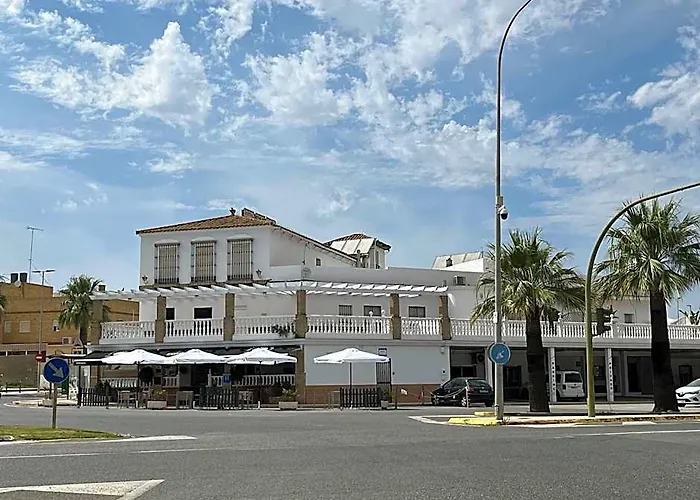 Hotel Restaurante Via Sevilla - Cadiz By Ma 22 Puntos
