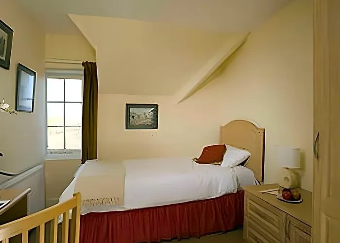 Manston Guest House